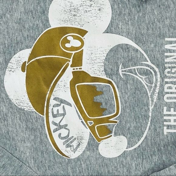 H&M x Disney Mickey Swestshirt Grey Gold sz 6-8Y (z) - Picture 5 of 6